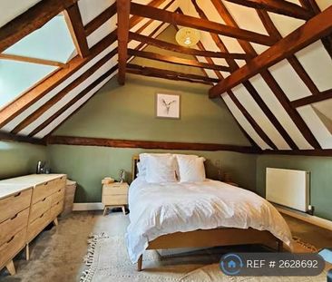 2 bedroom semi-detached house to rent - Photo 4