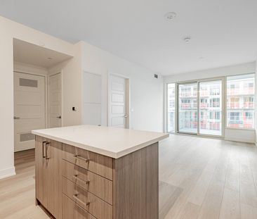 For Lease - 333 Sunseeker Avenue Unit# 408, Innisfil, Ontario - Photo 1