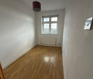 4 bedroom semi-detached house to rent - Photo 1