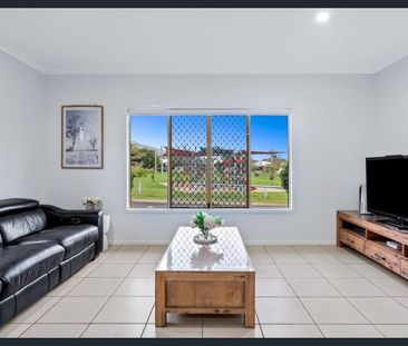 4 Bedroom Family Home - Photo 1