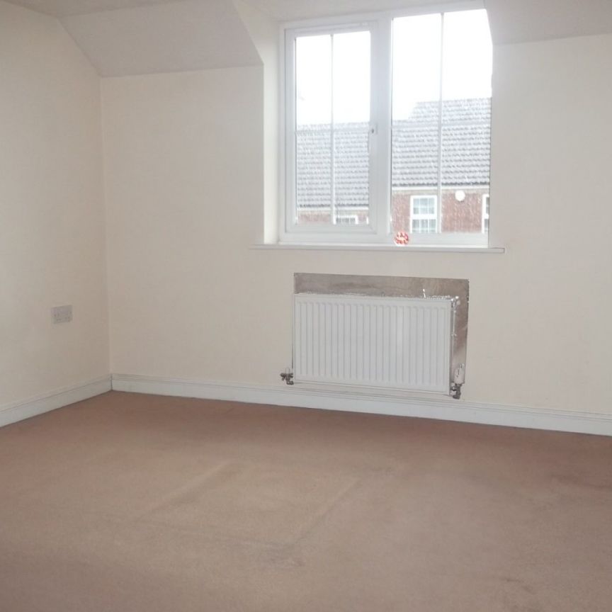 2 bed Semi-Detached - To Let - Photo 1