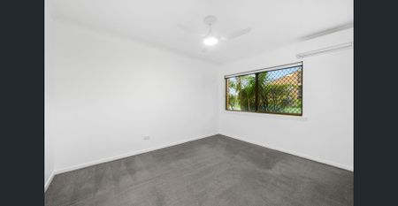 Waterfront Haven in Mermaid Waters - Photo 5