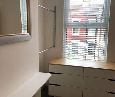 4 Bed Terraced House, Albany Road, L7 - Photo 3