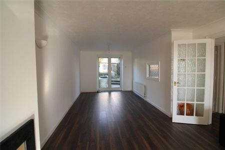 3 bedroom terraced house to rent - Photo 3