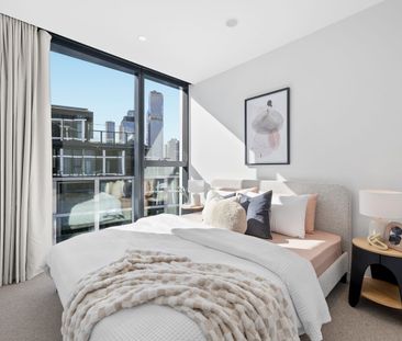 AUSTRALIAN LUXURY THAT FEELS LIKE HOME! - Photo 6