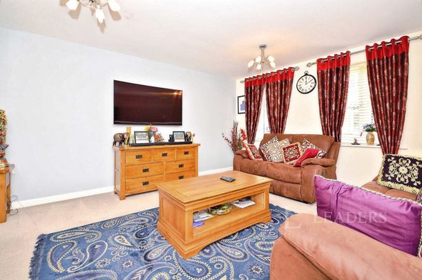 5 bedroom house to rent Viola Close, Cringleford, Norwich, NR4 - Photo 1