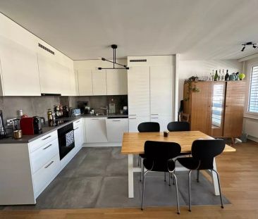 Appartement de 3 pièces entièrement rénové - Foto 1