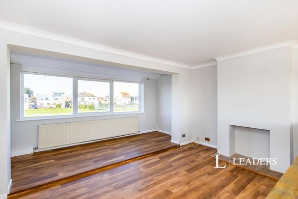 3 bedroom detached house to rent - Photo 1