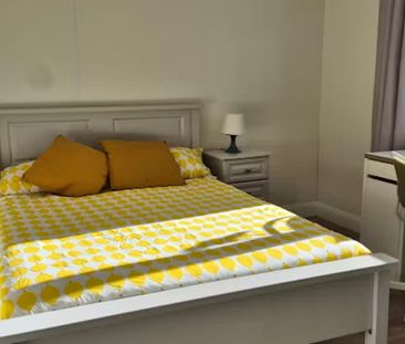 Saint Joseph's Avenue, Dublin - Photo 4