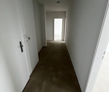 Großzügige 3-Zimmer-Wohnung mit Essplatz // 4.OG mitte - Photo 6