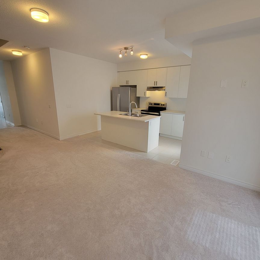 For Lease - 19 Edminston Drive, Centre Wellington, Ontario - Photo 1