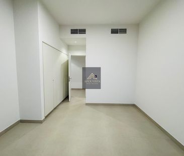 Brand new 4bhk townhouse ready to move available - Photo 1