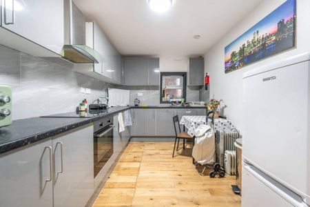 Studio to rent - Photo 4