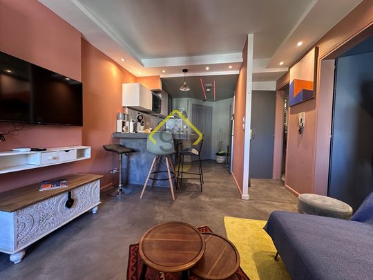 Location Appartement 2 pièces 39m² ST DENIS 97400 - Photo 1