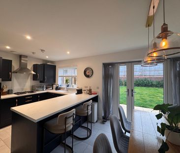 Evans Mead, Peterborough, Stilton - Photo 4