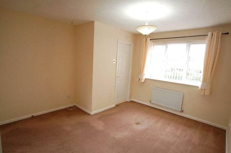 4 bedroom detached house to rent - Photo 4