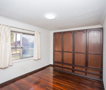 70 Cameron Street, Langford WA 6147 - House For Rent | Domain - Photo 3