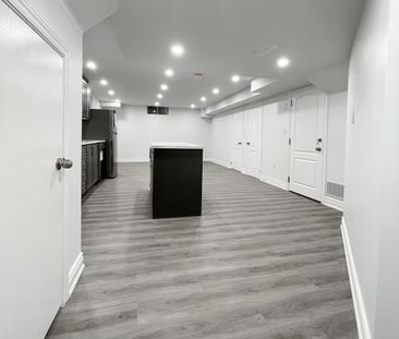 For Lease - 24 San Felice Lane, Hamilton, Ontario - Photo 5