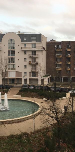 Location Appartement 1 pièce 29m² NOISY LE GRAND 93160 - Photo 1