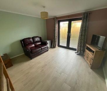 2 bedroom semi-detached house to rent - Photo 1