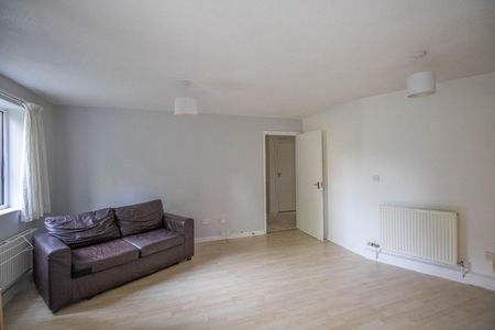 Erasmus Close, Cambridge - Photo 3
