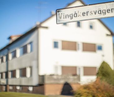 Vingåkersvägen 17 B - Photo 1