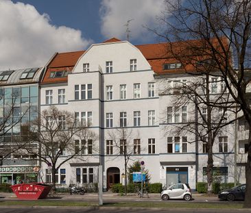 3-Zimmer-Wohnung im Dachgeschoss – mit Balkon und Wohlfühlfaktor - Photo 1