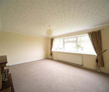 2 bedroom bungalow to rent - Photo 1