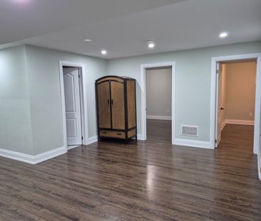 For Lease - 12 Junetown Circle, Brampton, Ontario - Photo 5