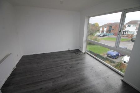 Malvern Court Newcastle Upon Tyne - Photo 2