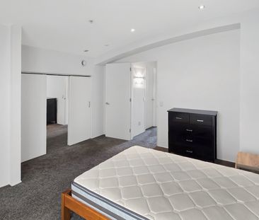 Executive Apartment - Photo 5