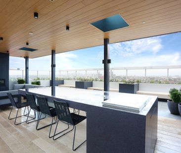 Oversized Apartment with Flexi Room! - Photo 5