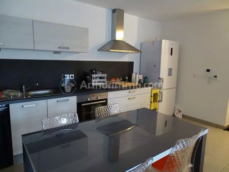 Location Appartement 3 pièces 58 m2 à Valentigney - Photo 4