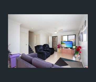 Family home in a excellent location - Photo 3