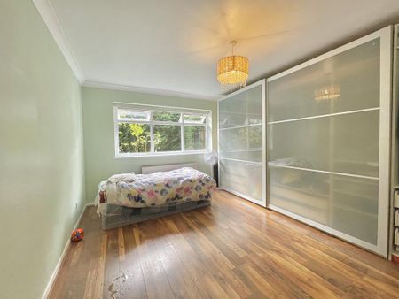 2 bedroom flat to rent - Photo 5