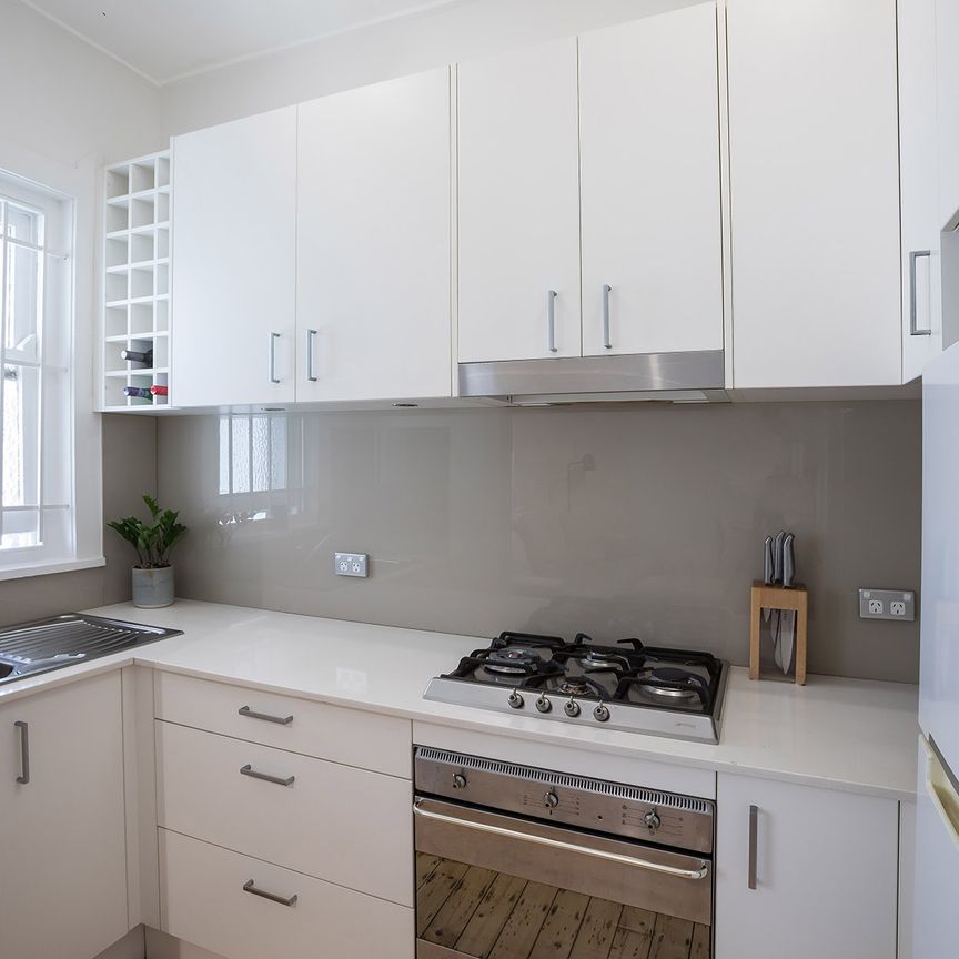 1/43 Glenyar, Bondi Beach NSW 2026 - Apartment For Rent | Domain - Photo 1