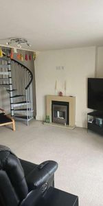 The Square, Audlem, Crewe, CW3 - Photo 3