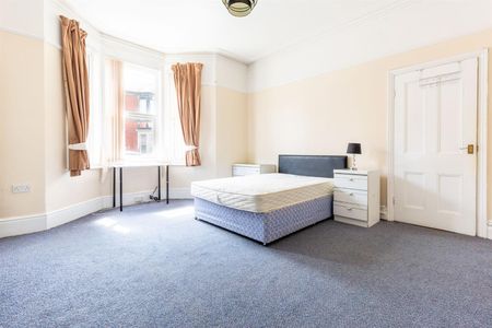 2 bed flat to rent in Glenthorn Road, Jesmond, NE2 - Photo 3