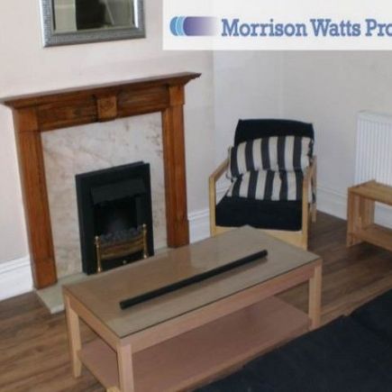 4 Bed - Stanmore View, Burley, Leeds - Photo 1