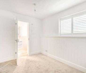 London Road, Ewell, KT17 - Photo 2