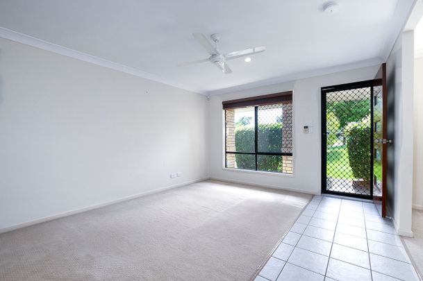 Perfect for family and entertaining guests! - Photo 1