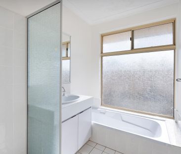 120 Brown Crescent - Photo 6