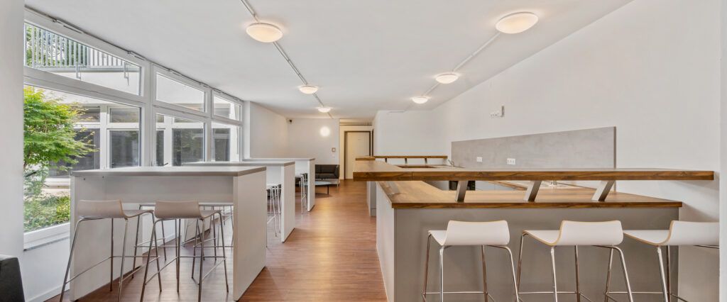 Ideal für Studenten – Möbliertes 1-Zimmer-Apartment in Berlin-Tempelhof - Photo 1