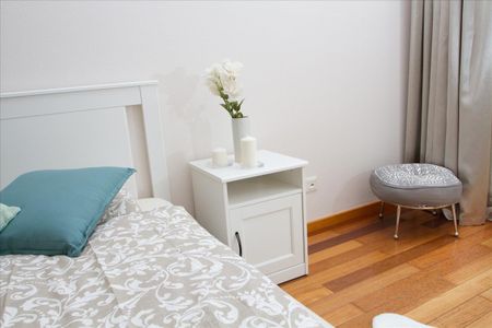 Kiadó felújított lakás - Budapest I. kerület - Fotó 2