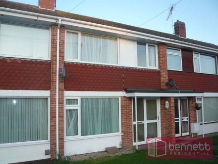3 bedroom terraced house to rent - Photo 2