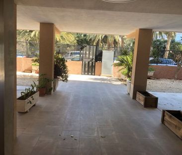 Apartamento de alquiler en Calle Burgos, Centro - Photo 4