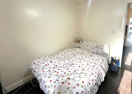 Ffordd Y Ffynnon, Bangor, Gwynedd, LL57 - Photo 5