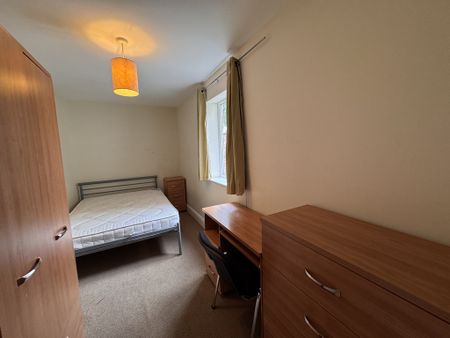 Nunthorpe Road, South Bank - P1053 - Photo 5