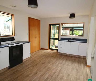 Sweet Retreat on York Street - Photo 3