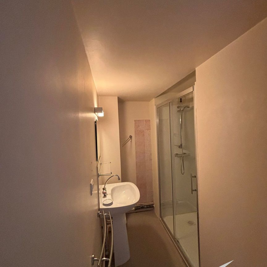 Location Appartement 2 pièces 43m² OBJAT 19130 - Photo 1